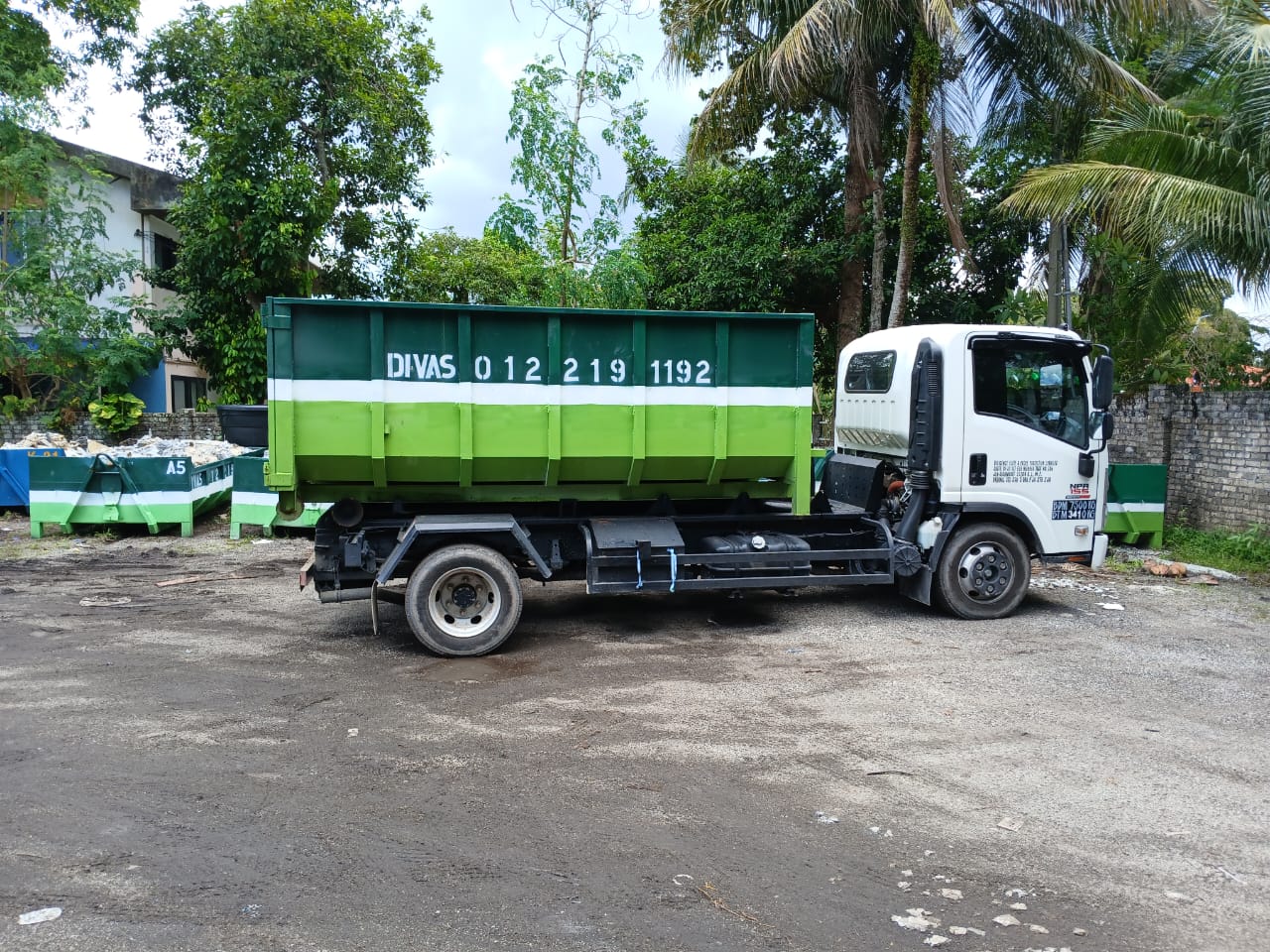 a27de608 8295 4010 bc7a 830aa5971e0c